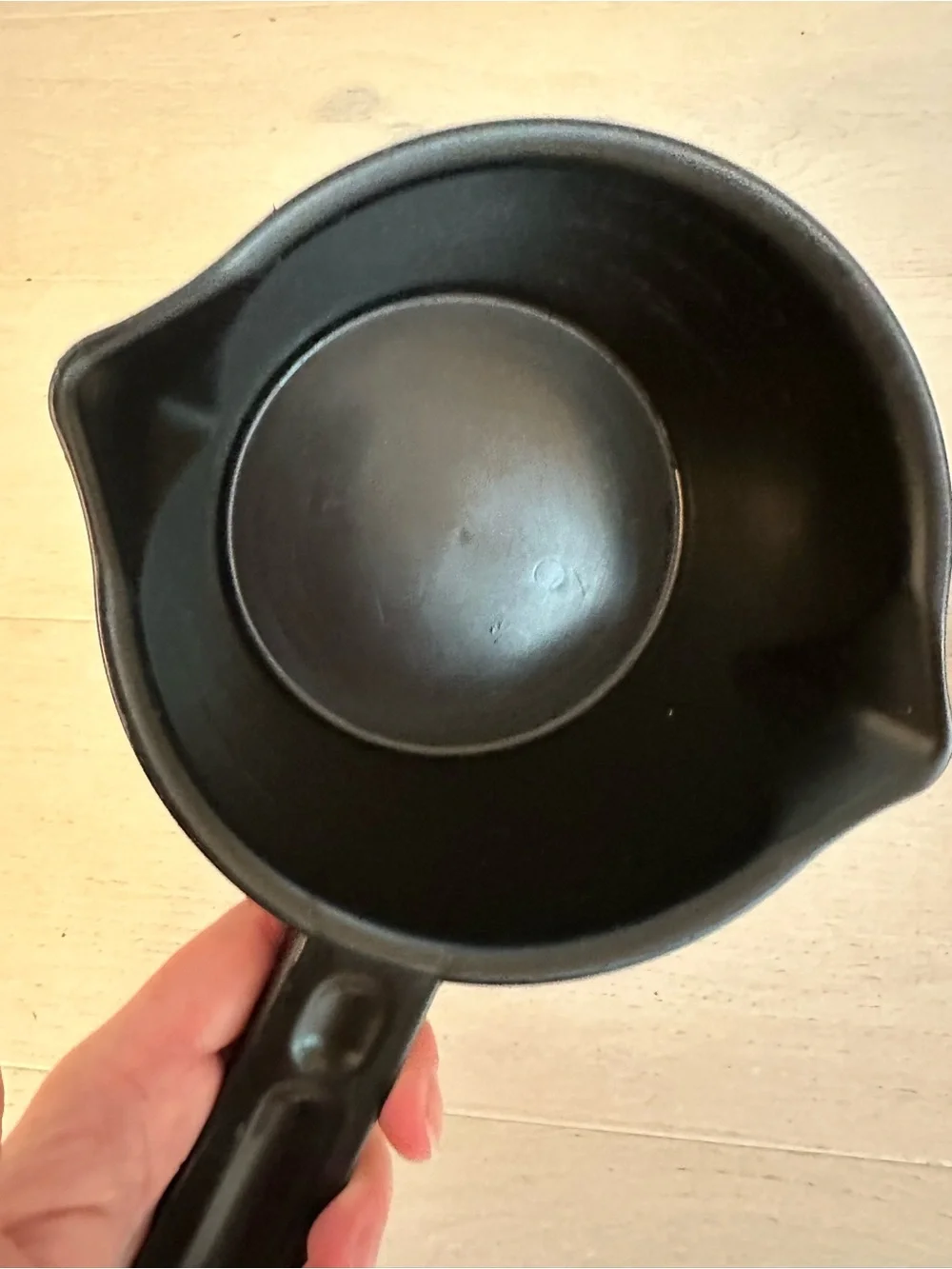 Pampered Chef Micro Cooker 1 Qt 4 Cup Black #2776 w/ Strainer Lid